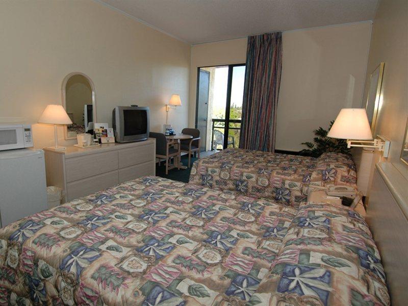 Quality Inn And Suites Golf Resort Golden Gate Exterior photo